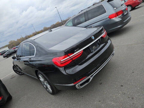 2016 BMW 7 Series 750i xDrive