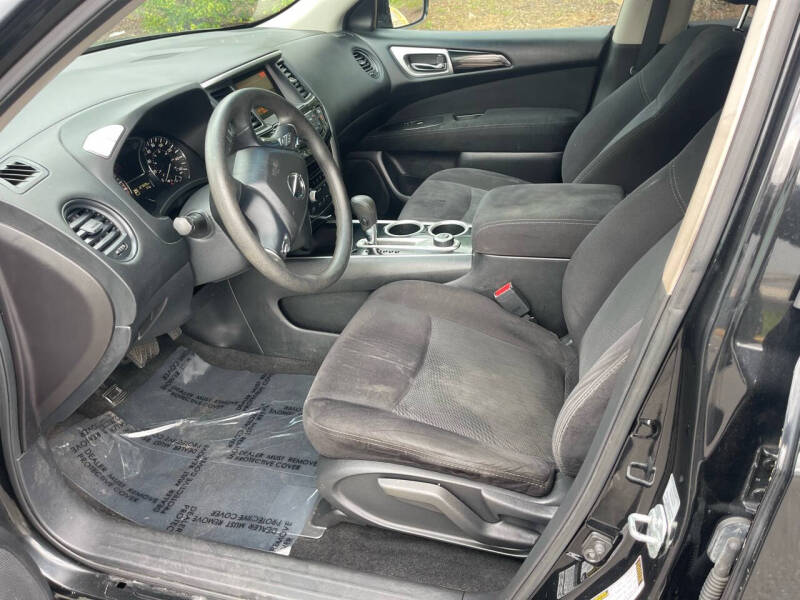 2015 Nissan Pathfinder S