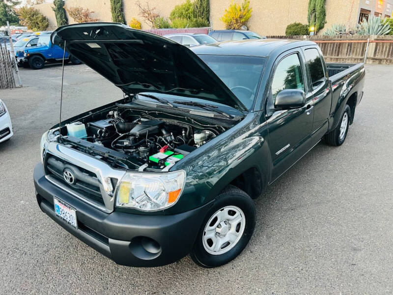 2010 Toyota Tacoma Base photo 10