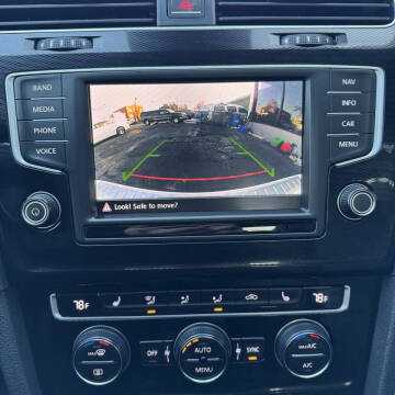 2016 Volkswagen Golf GTI Autobahn