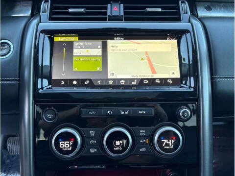 2017 Land Rover Discovery First Edition