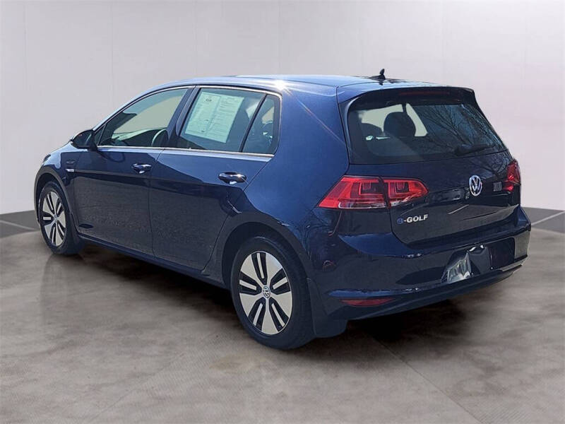 2016 Volkswagen e-Golf SE