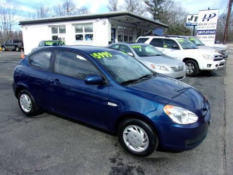 2010 Hyundai Accent for sale at Highlands Auto Gallery in Braintree MA