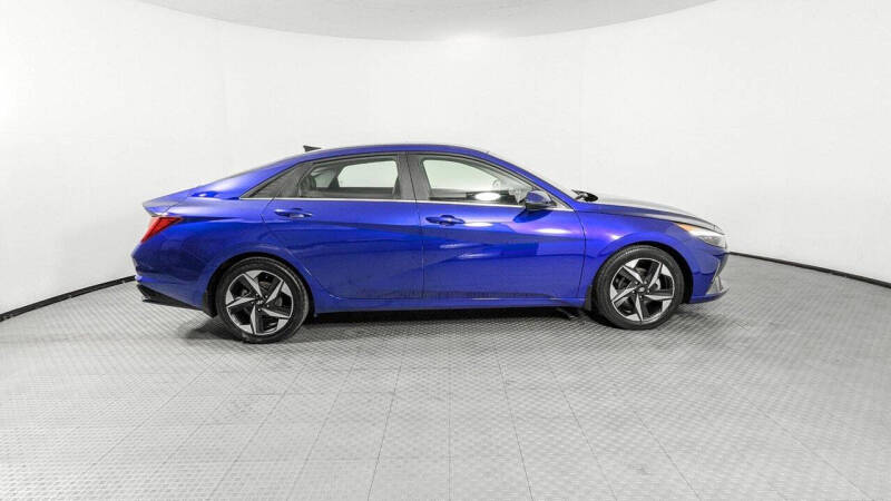 2022 Hyundai Elantra