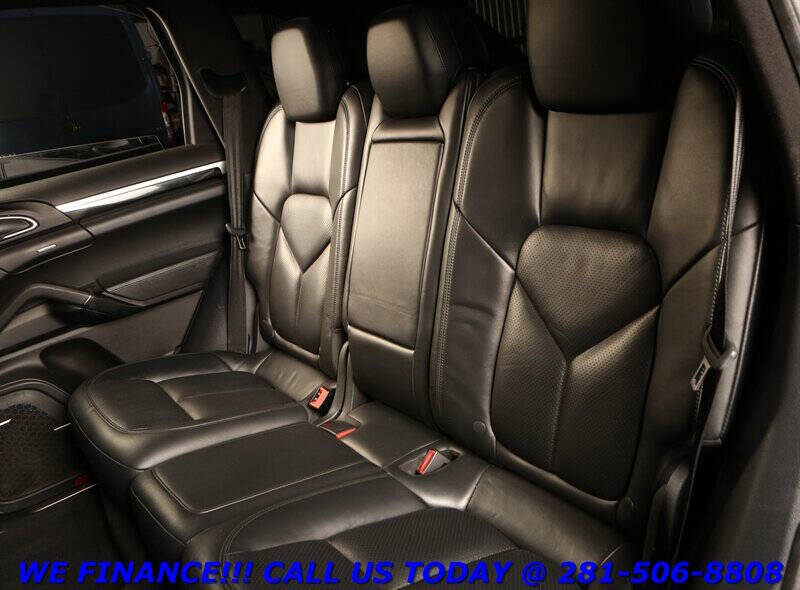 2017 Porsche Cayenne S