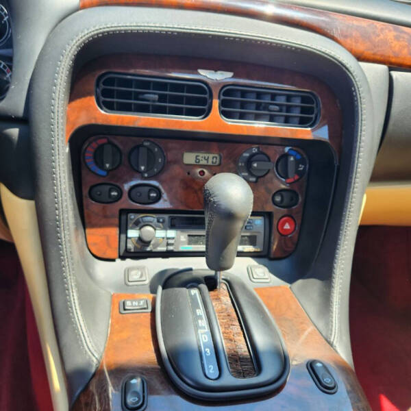 1998 Aston Martin DB7