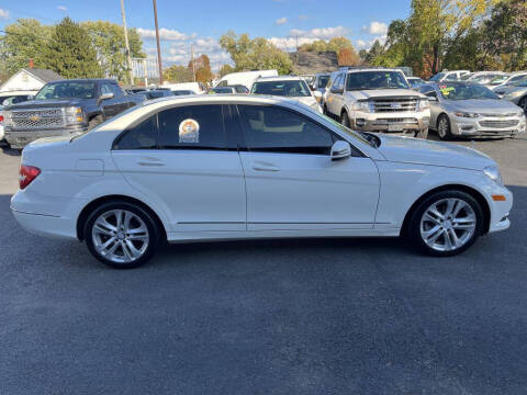 2012 Mercedes-Benz C-Class C 300 Luxury 4MATIC