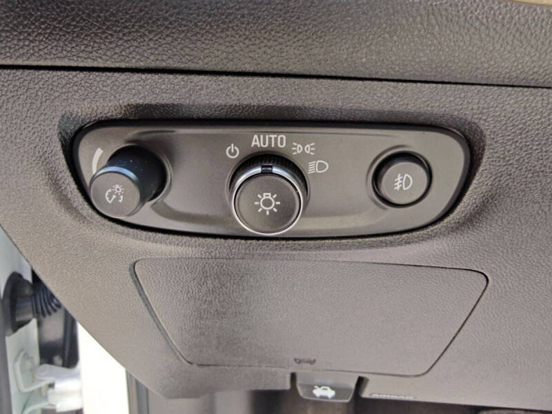 2020 Buick Encore GX Select
