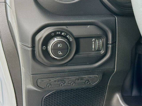 2025 Jeep Gladiator High Tide