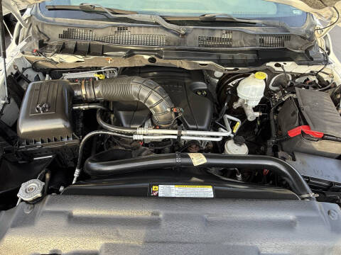 2012 RAM 1500 ST