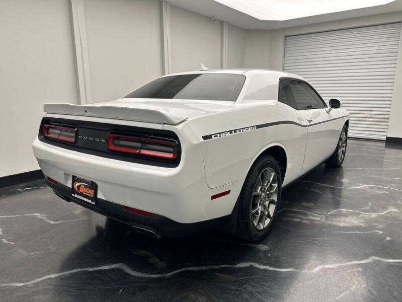 2017 Dodge Challenger GT