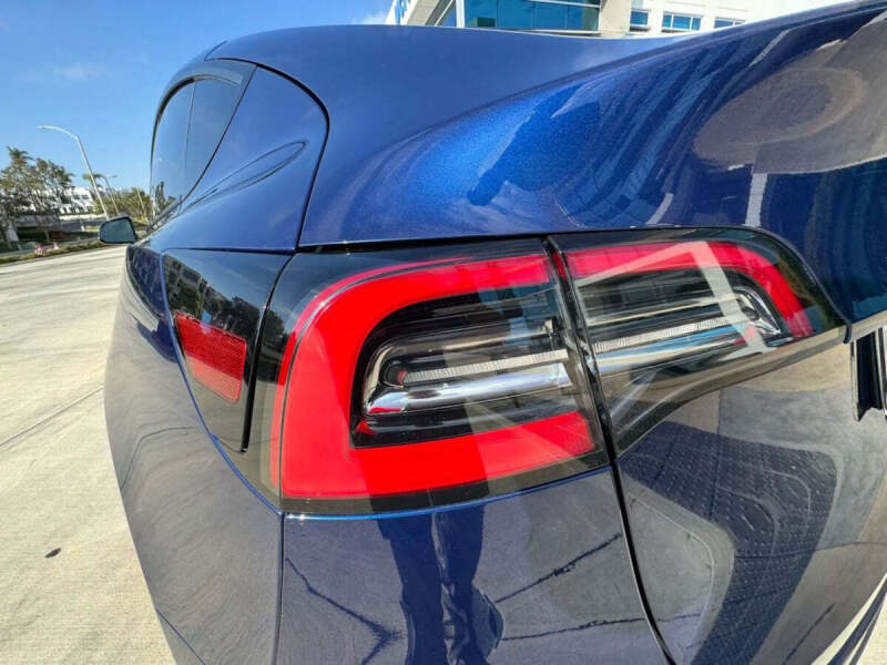 2024 Tesla Model Y Long Range
