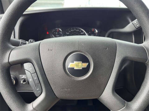 2023 Chevrolet Express 2500