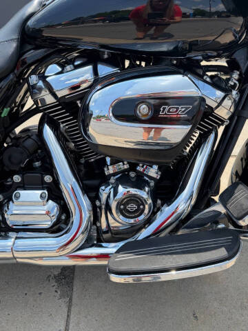 2021 Harley-Davidson Road Glide FLTRX