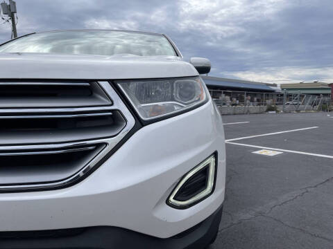 2016 Ford Edge Titanium