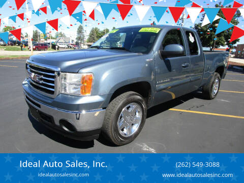2009 GMC Sierra 1500 for sale at Ideal Auto Sales, Inc. in Waukesha WI