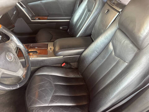2005 Cadillac XLR