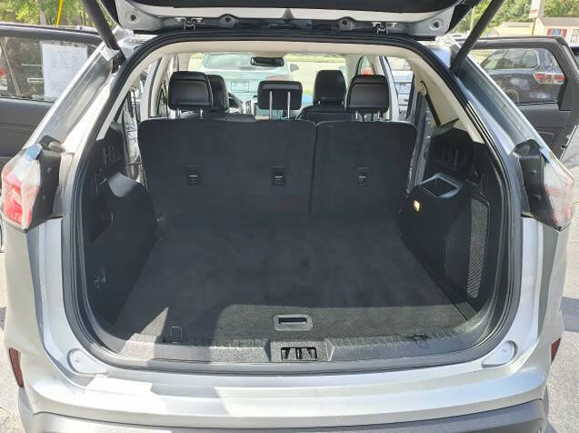 2020 Ford Edge Titanium