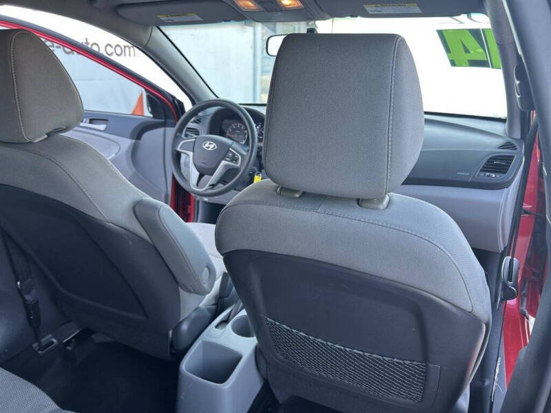 2014 Hyundai Accent GS