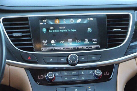 2017 Buick LaCrosse Essence