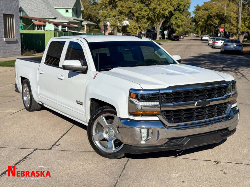 2017 Chevrolet Silverado 1500 LT's photo