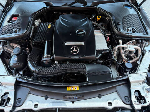 2017 Mercedes-Benz E-Class E 300 4MATIC