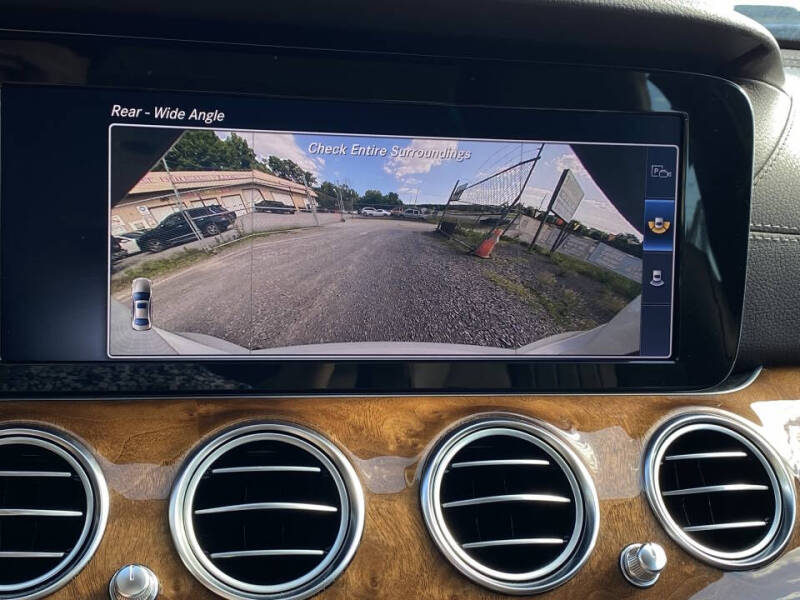 2017 Mercedes-Benz E-Class E 300 4MATIC