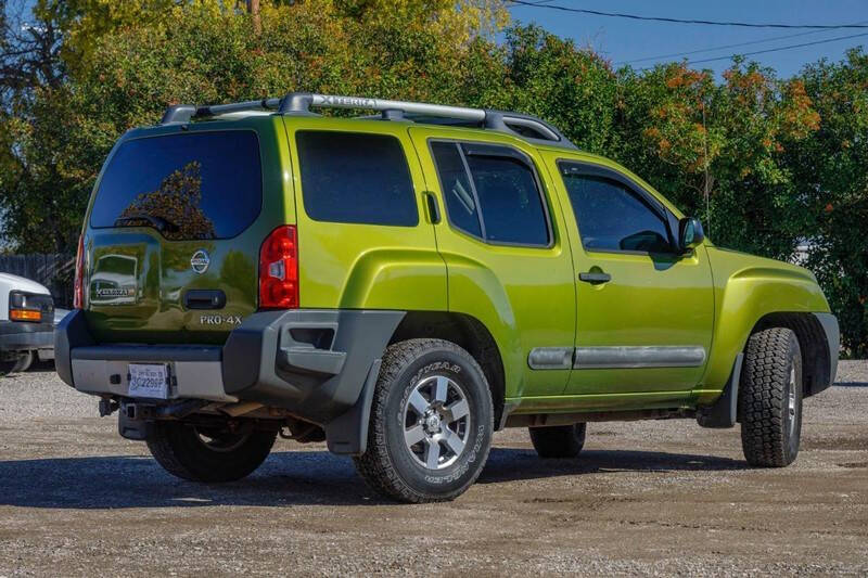 2012 Nissan Xterra Pro-4X photo 5