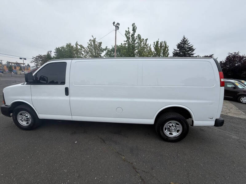 2015 Chevrolet Express 3500