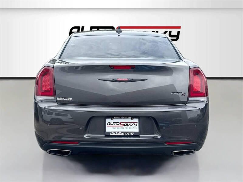 2021 Chrysler 300 S V6