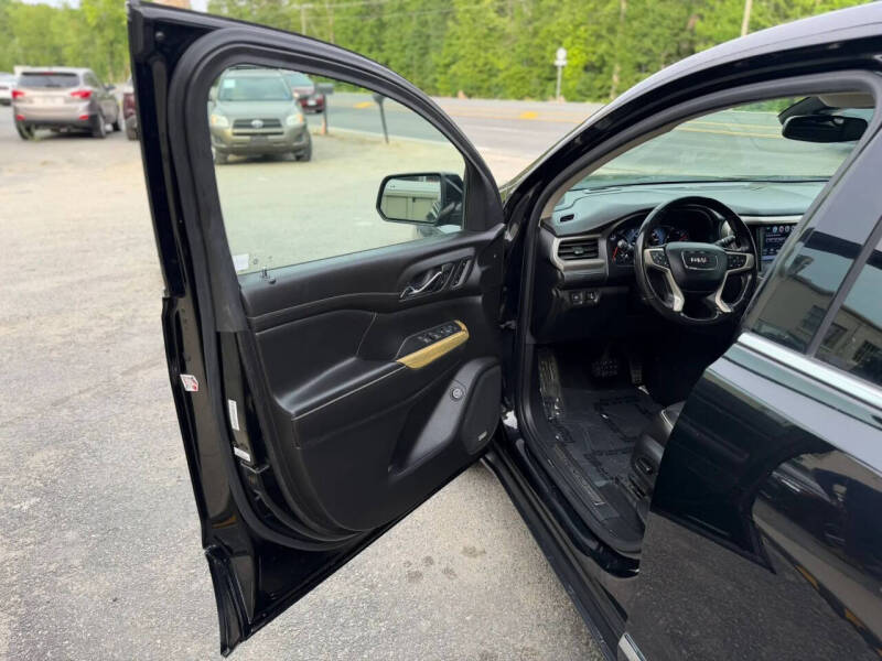 2019 GMC Acadia Denali