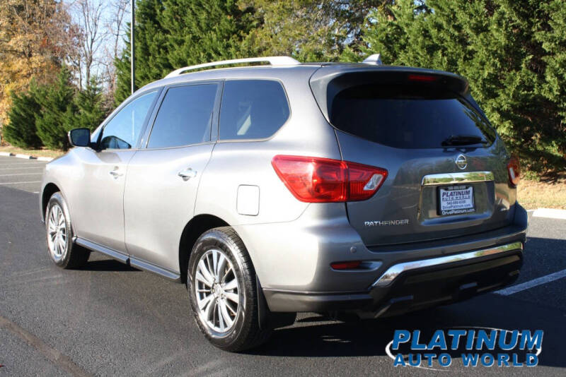 2019 Nissan Pathfinder S