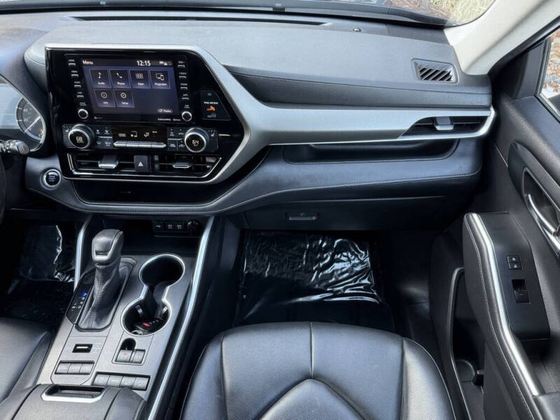 2020 Toyota Highlander XLE