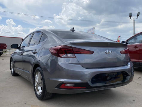 2019 Hyundai Elantra