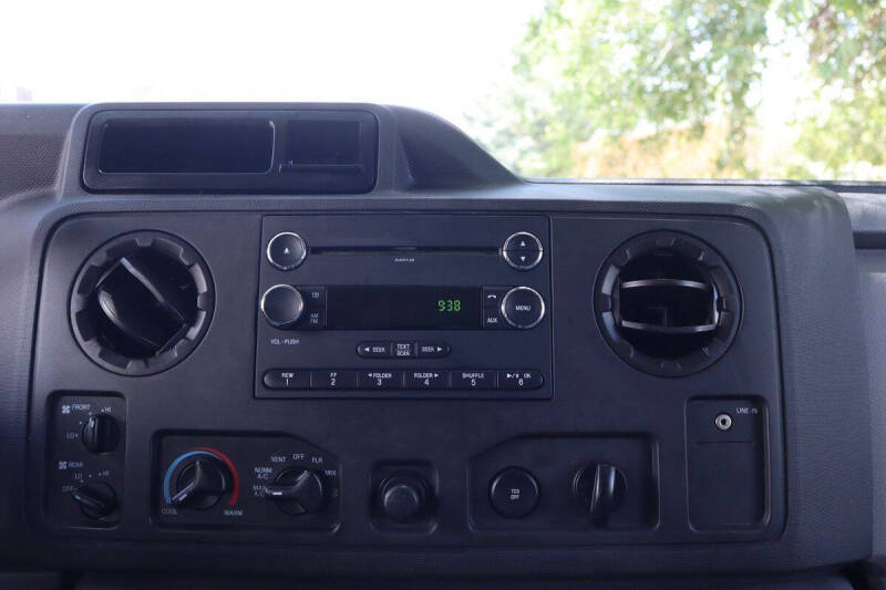 2012 Ford E-Series E-350 SD