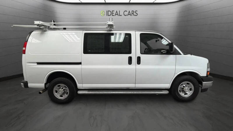 2019 Chevrolet Express 2500