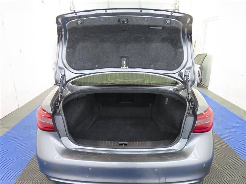 2021 Infiniti Q50 Luxe