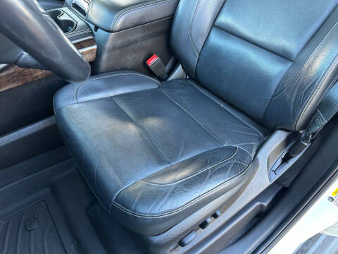 2020 Chevrolet Suburban LT