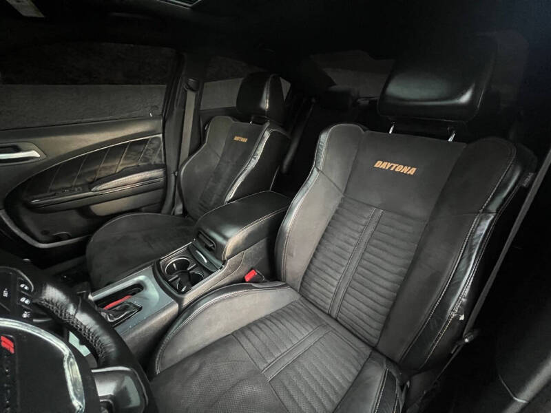 2017 Dodge Charger Daytona