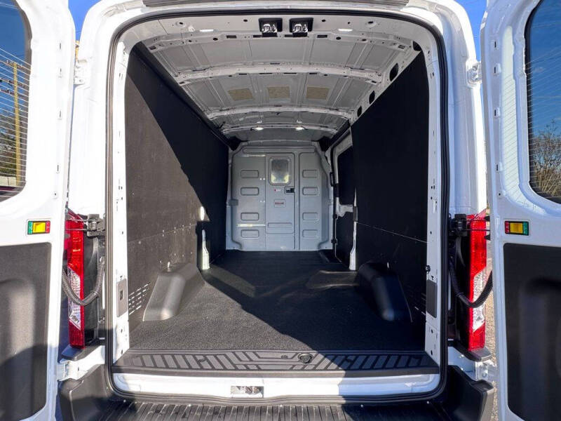 2026 Ford Transit 250