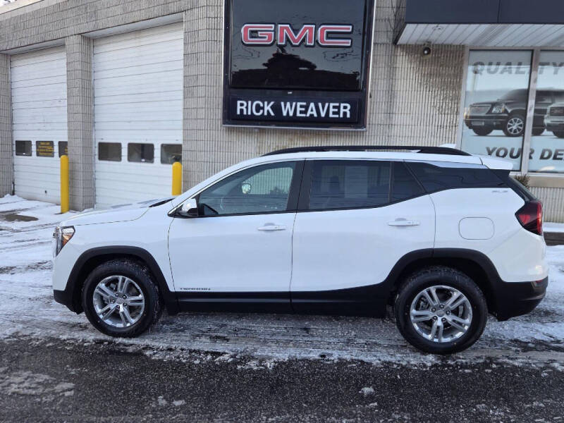 2022 GMC Terrain SLE