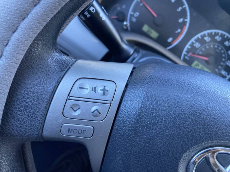 2012 Toyota Corolla LE