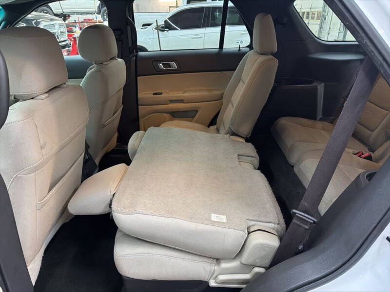2014 Ford Explorer