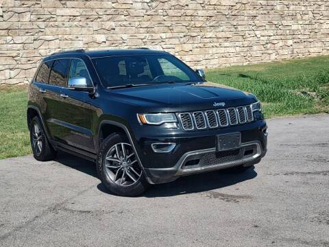 2017 Jeep Grand Cherokee for sale at Car Hunters LLC in Mount Juliet TN