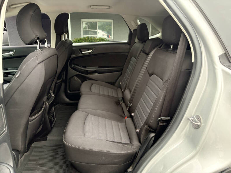 2015 Ford Edge SE