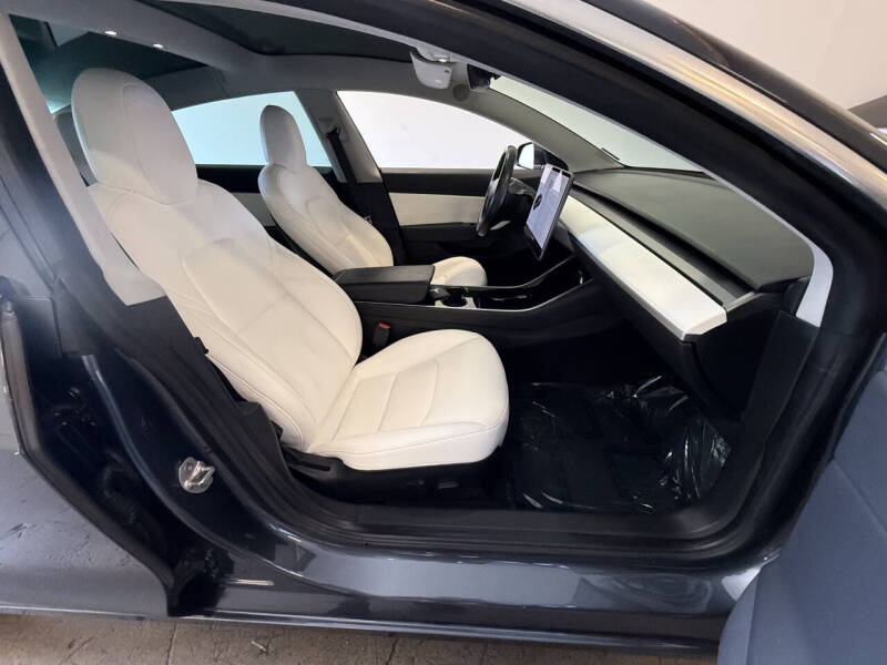 2018 Tesla Model 3 Performance