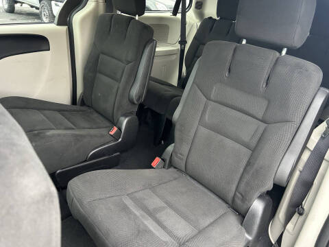 2015 Dodge Grand Caravan SE