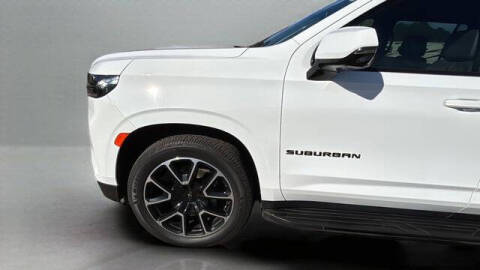 2023 Chevrolet Suburban RST