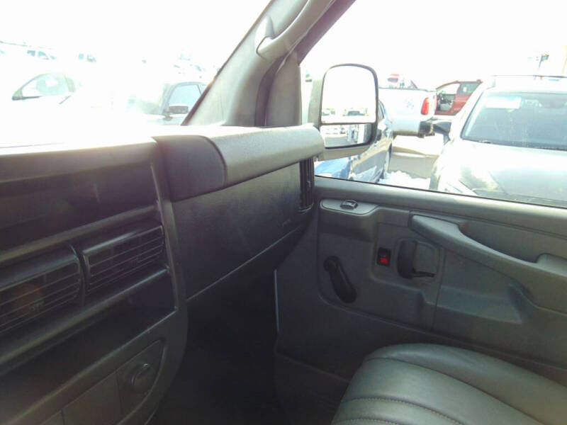 2013 Chevrolet Express 2500