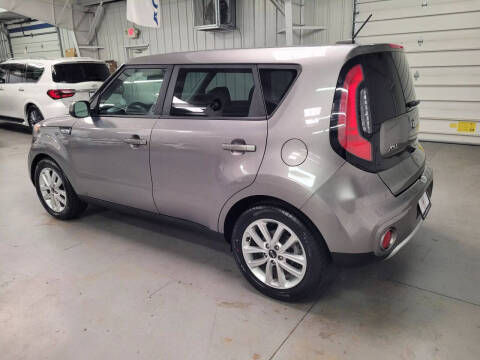 2018 Kia Soul +